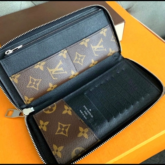 100% authentic Louis Vuitton ZIPPY Monogram Macassar wallet - Picture 2 of 15